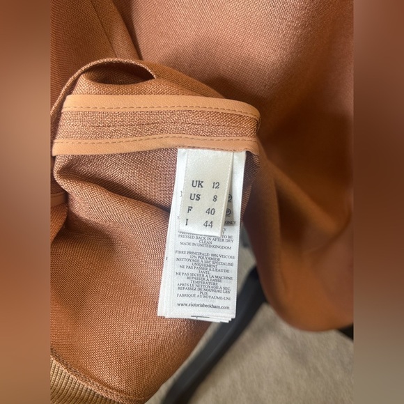 Victoria Beckham Cold-shoulder pleated crepe midi dress - New without tags - Picture 10 of 17